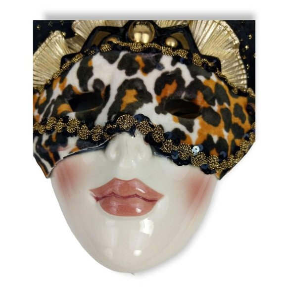 Venetian Mask Ceramic Music Box plays Born Free Wall Decor - Picture 5 of 8